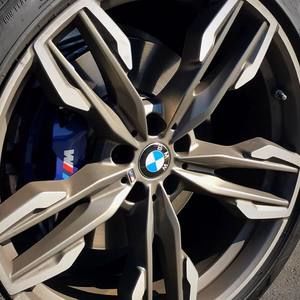 Meet your Posher, Joey